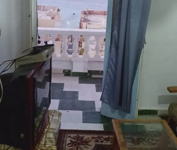 عمارة المستشار *